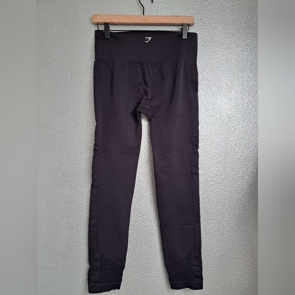 Gymshark Seamless Black Leggings With Side Cutouts - Picture 7 of 7